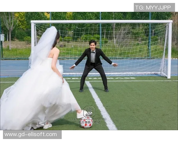 足球明星同款老婆揭秘她们的魅力与生活背后的故事